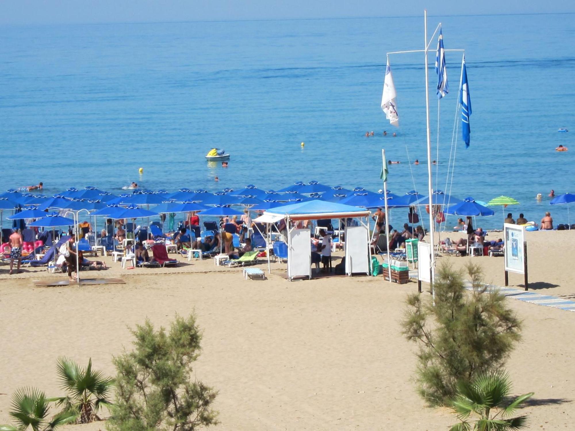 The Sea View Apartments 레팀노 외부 사진