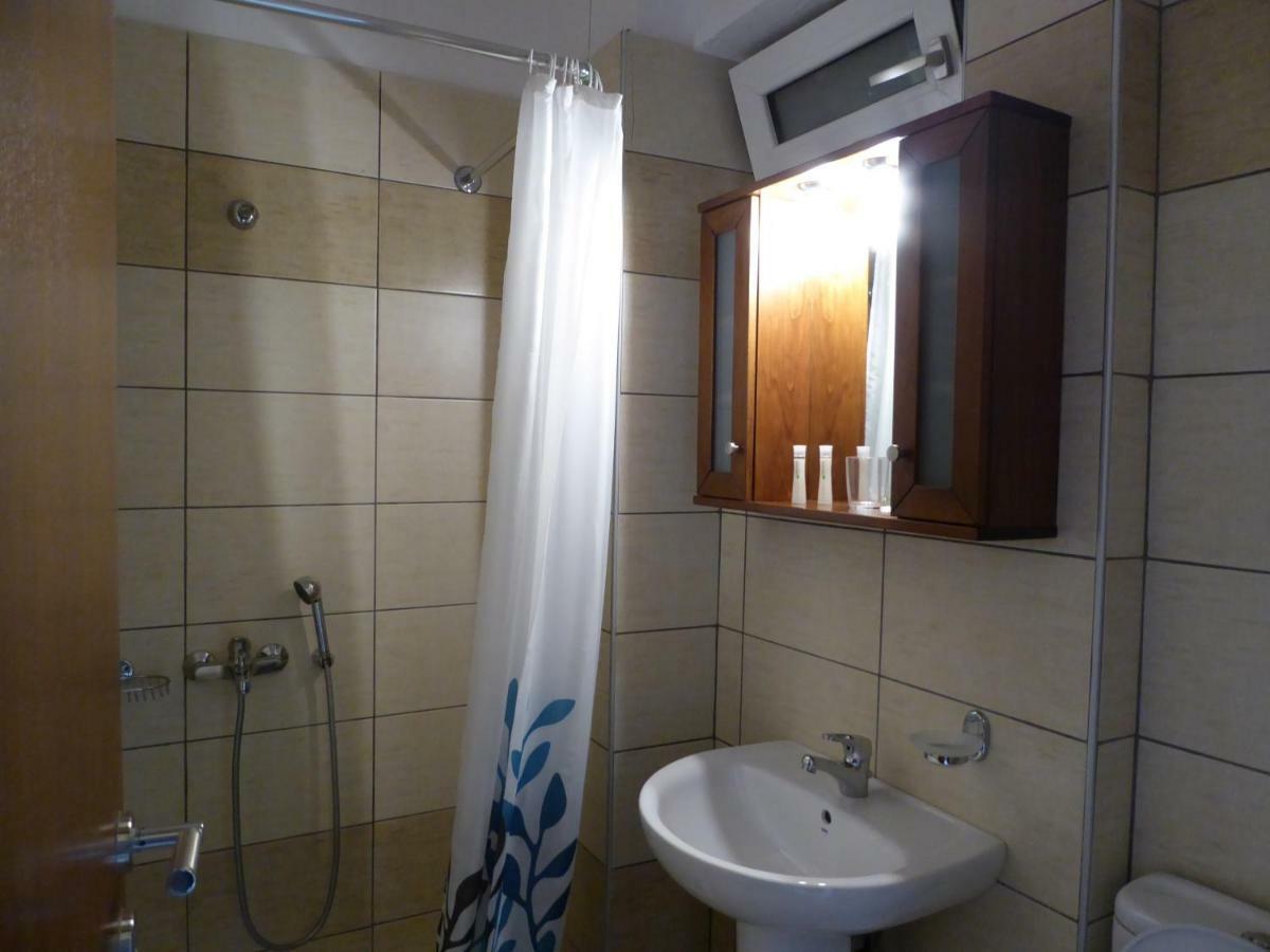 The Sea View Apartments 레팀노 외부 사진